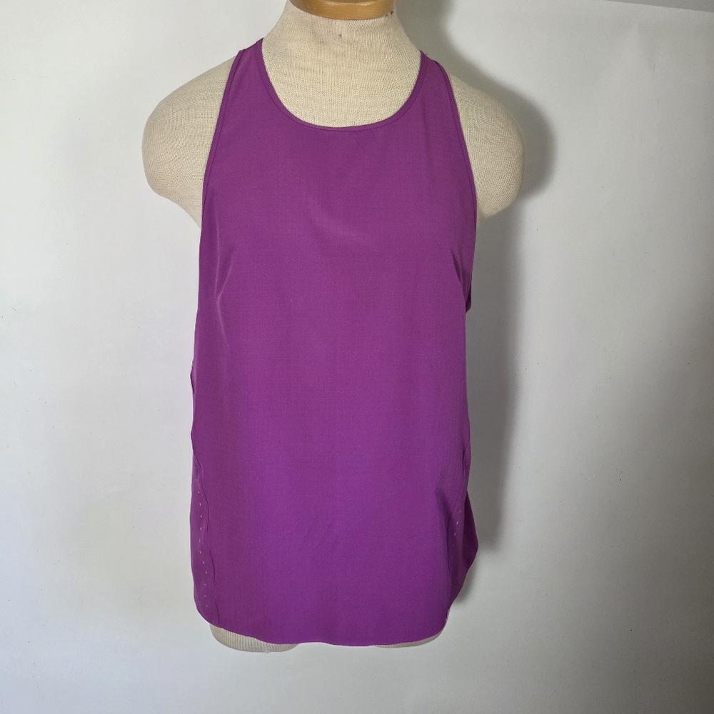 Lululemon Light Weight Running Tank Reflective Vivid Plum 6